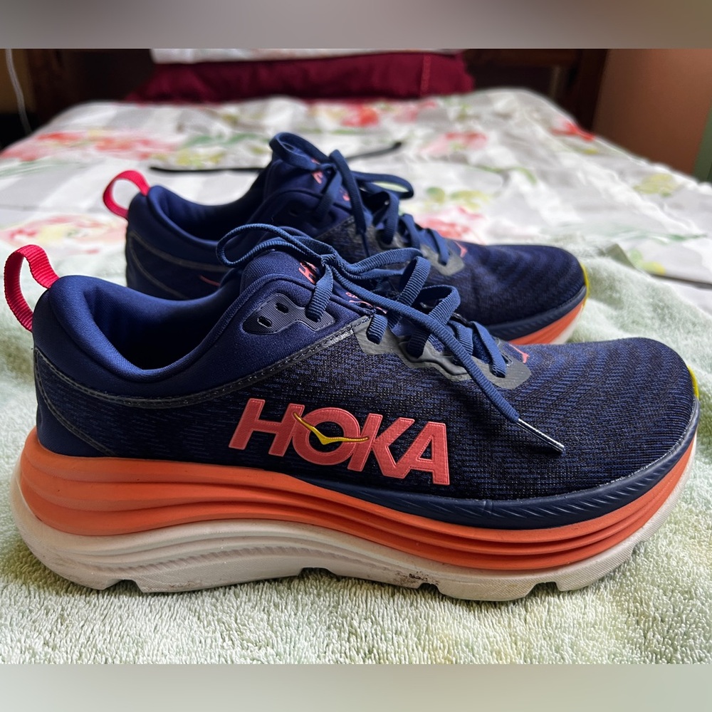 Hoka Size 9 Blue & Coral Gaviota Shoe